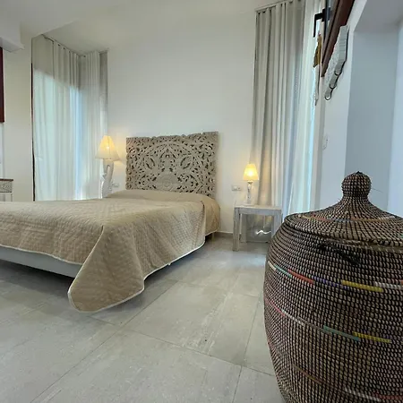 Villa Lucia *